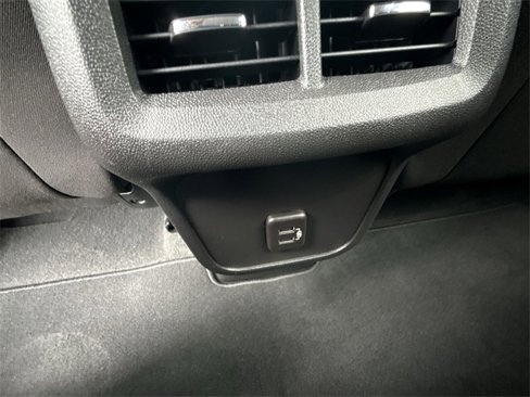 Certified 2023 Chevrolet Equinox LT image 20