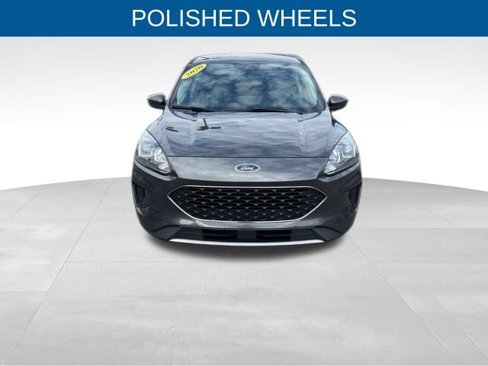 Used 2020 Ford Escape SE image 2