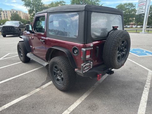 Used 2021 Jeep Wrangler Sport image 5