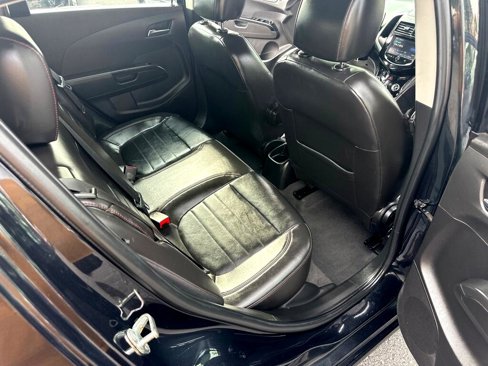 Used 2014 Chevrolet Sonic RS image 31