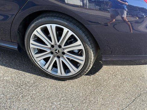 Used 2018 Mercedes-Benz CLA 250 4MATIC image 8