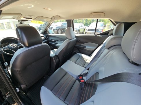 Certified 2023 Nissan Kicks SR image 25