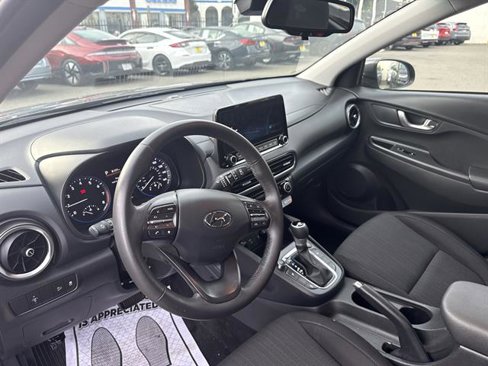 Used 2023 Hyundai Kona SEL w/ Convenience Package image 9
