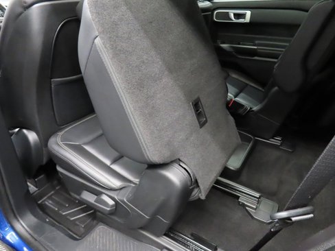 Used 2020 Ford Explorer XLT w/ Equipment Group 202A image 58