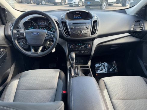 Used 2018 Ford Escape SE image 11