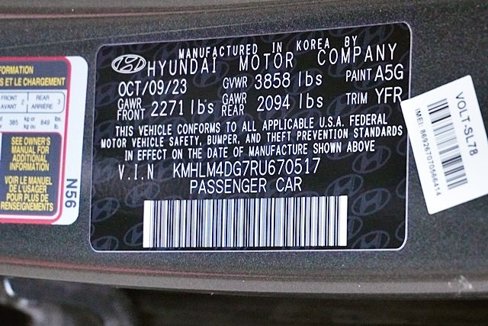Certified 2024 Hyundai Elantra SEL image 33