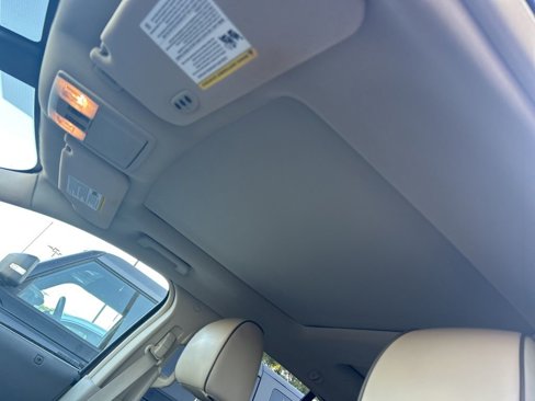 Used 2014 Lincoln MKX AWD w/ Equipment Group 102A image 9