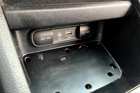 Certified 2020 Kia Forte LXS image 28