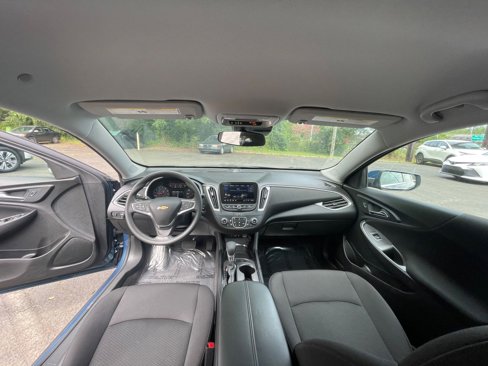 Used 2024 Chevrolet Malibu LT image 33