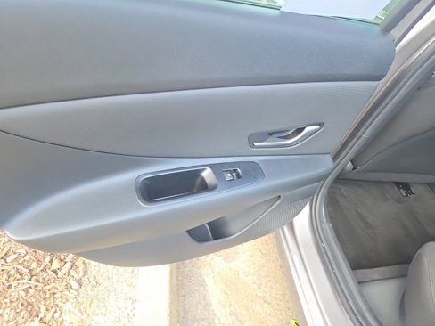 Certified 2024 Hyundai Elantra SEL w/ Convenience Package image 10