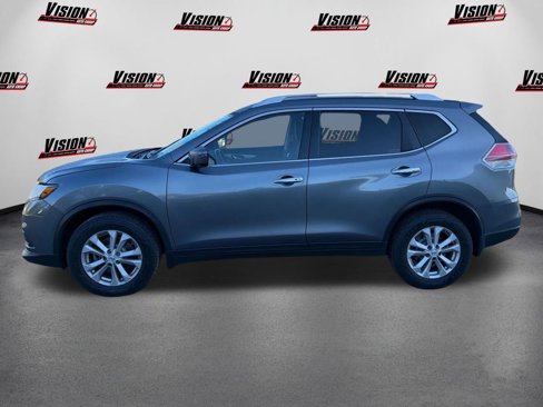 Used 2016 Nissan Rogue SV w/ SV Premium Package image 8