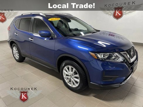Used 2019 Nissan Rogue SV image 1