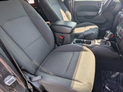 Used 2018 Jeep Wrangler Unlimited Sport S image 22