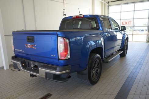 Used 2018 GMC Canyon SLT w/ Trailering Package image 16