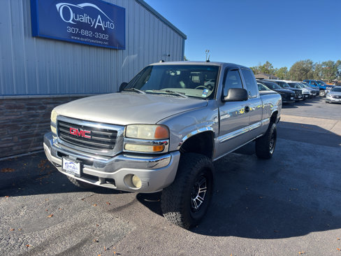 Used 2005 GMC Sierra 1500 SLT w/ Light Duty Power Package image 2