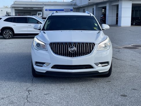 Used 2017 Buick Enclave Premium image 2