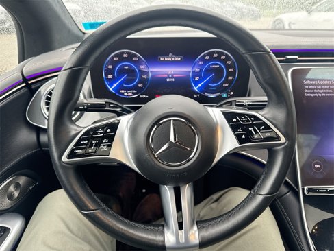 Certified 2023 Mercedes-Benz EQE 350+ 4MATIC Sedan w/ Exclusive Trim Package image 14