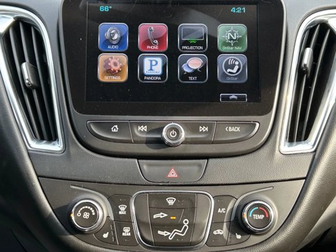 Used 2016 Chevrolet Malibu LT w/ Leather Package image 20