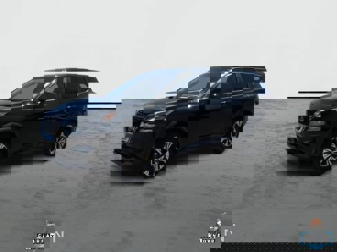 Used 2023 Nissan Rogue SV image 4