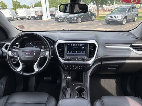 Used 2018 GMC Acadia SLT image 10