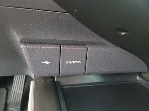 Used 2023 Toyota Camry LE image 22