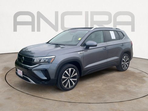 Used 2022 Volkswagen Taos SE image 6