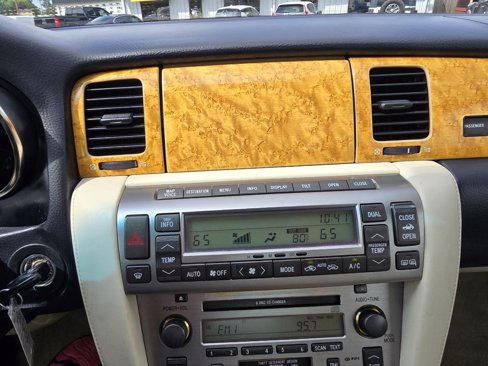 Used 2005 Lexus SC 430 Convertible image 25