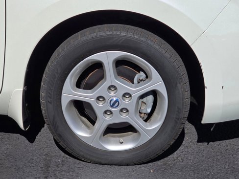 Used 2012 Nissan Leaf SL image 8