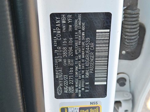 Certified 2024 Hyundai Elantra SE image 31