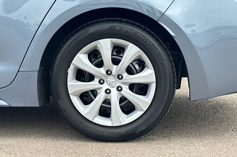 Used 2024 Toyota Corolla LE image 34
