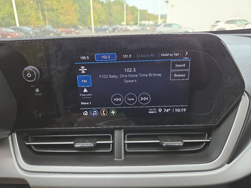 Used 2024 Chevrolet Trax LS w/ LS Convenience Package image 25