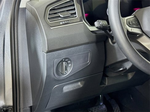 Used 2024 Volkswagen Tiguan Wolfsburg Edition image 8