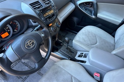 Used 2009 Toyota RAV4 2WD image 9