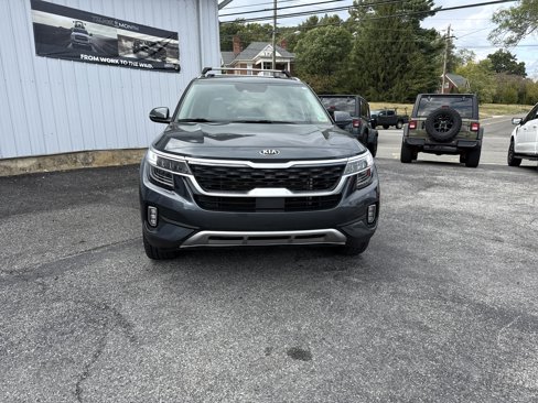 Used 2021 Kia Seltos SX w/ SX Sunroof Package image 8