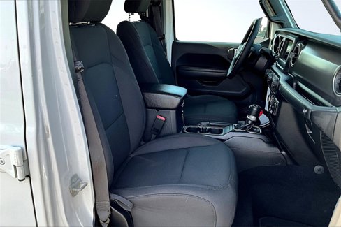 Used 2023 Jeep Gladiator Sport image 7