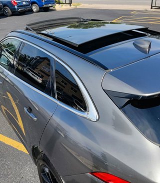 Used 2018 Jaguar F-PACE Prestige image 33