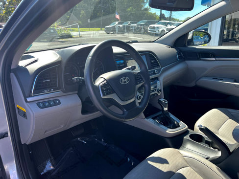 Used 2017 Hyundai Elantra Limited w/ Limited Ultimate Package 09 image 10