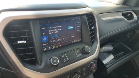 Used 2020 GMC Acadia Denali w/ Technology Package image 16