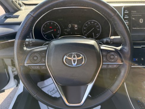 Used 2019 Toyota Avalon Touring w/ Advanced Safety Package image 13