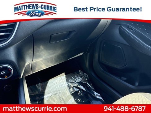 Certified 2020 Ford Escape SE image 21