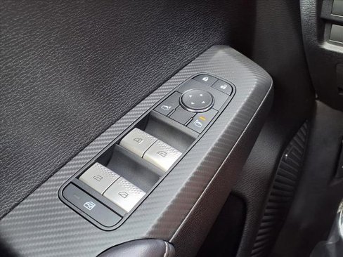 New 2025 Mitsubishi Outlander ES image 20