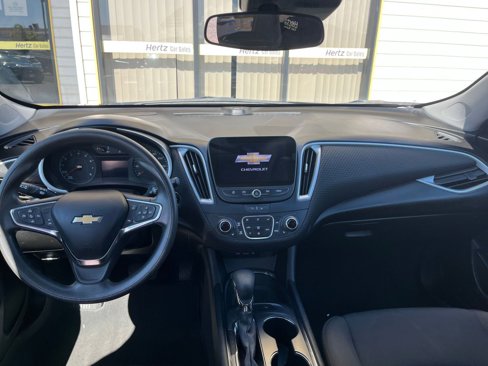 Used 2023 Chevrolet Malibu LT w/ Driver Confidence Package image 32