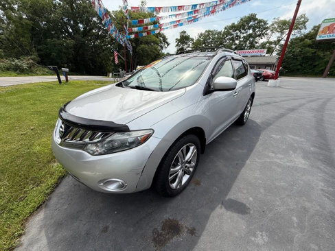 Used 2010 Nissan Murano LE w/ Navigation Pkg image 3