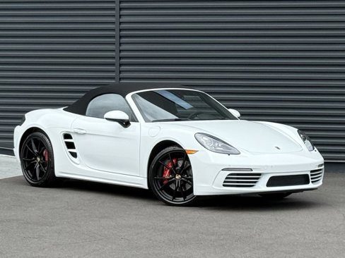 Certified 2024 Porsche 718 Boxster S image 9