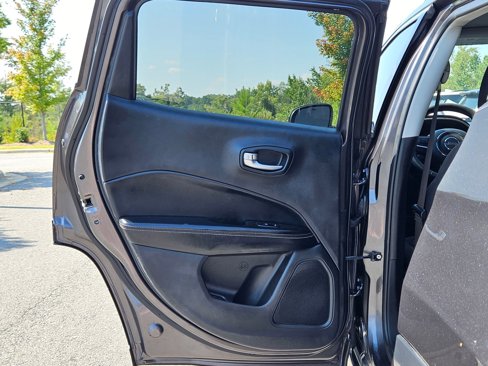 Used 2020 Jeep Compass Sport image 20