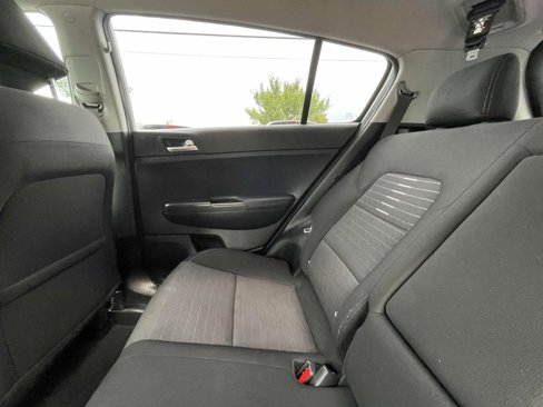 Certified 2022 Kia Sportage LX w/ LX AWD Value Edition Package image 23