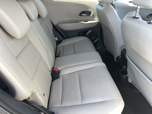 Used 2021 Honda HR-V EX-L image 16