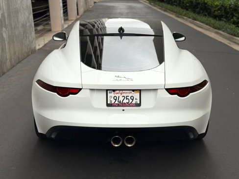 Used 2018 Jaguar F-TYPE Coupe image 13