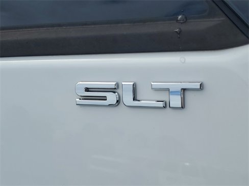 Used 2020 GMC Terrain SLT image 10