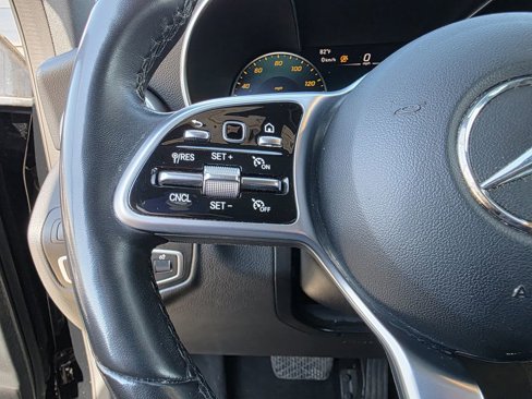 Used 2022 Mercedes-Benz GLC 300 4MATIC image 37